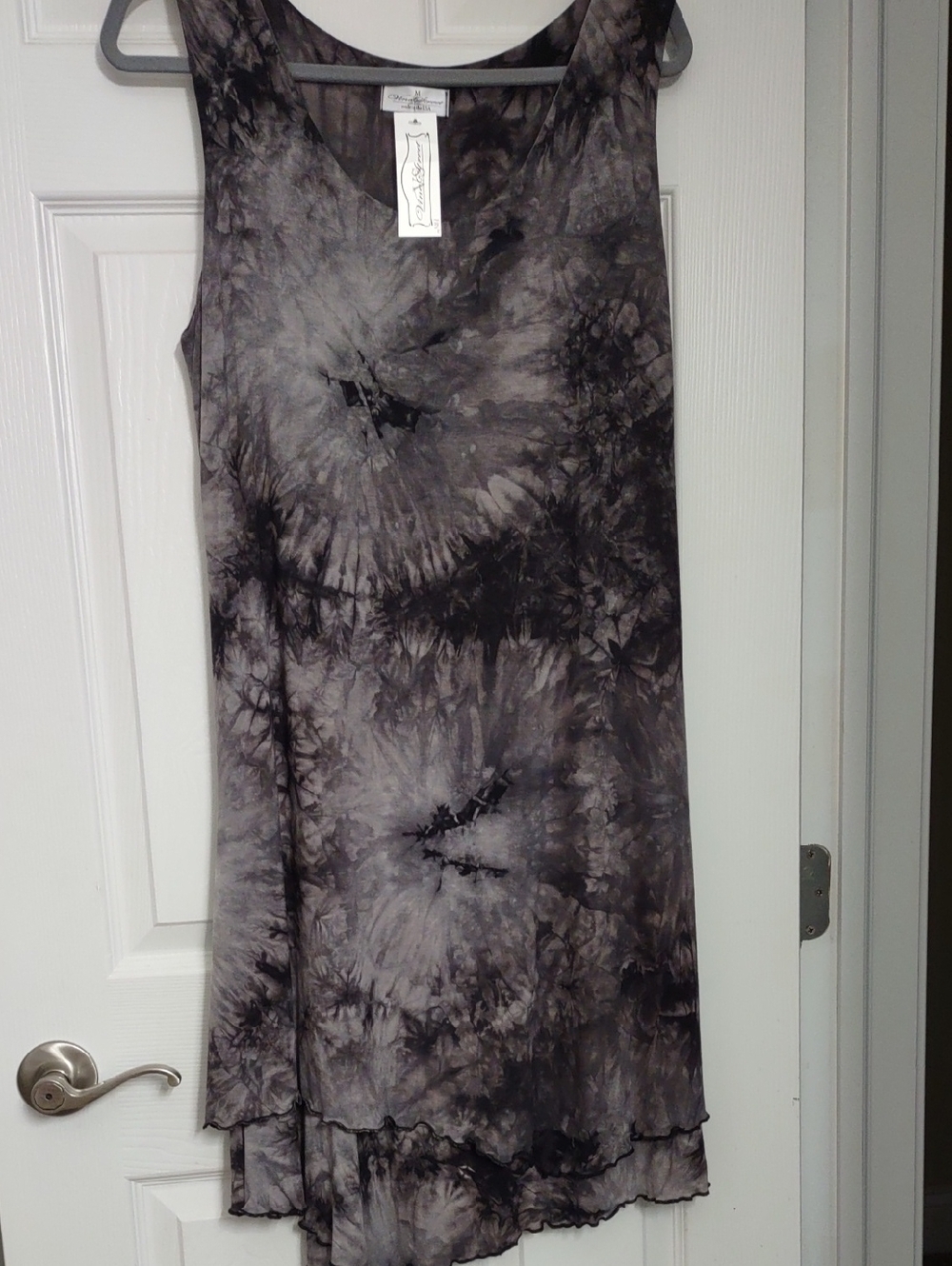 Vine Street Apparel Black & Gray Tie-Dye Midi Dress